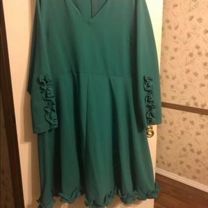 V neck dress with accent ruffles